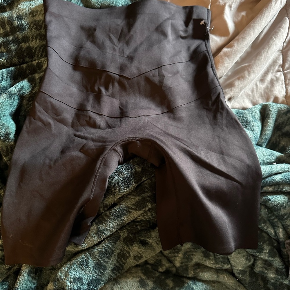 Under where shapewear